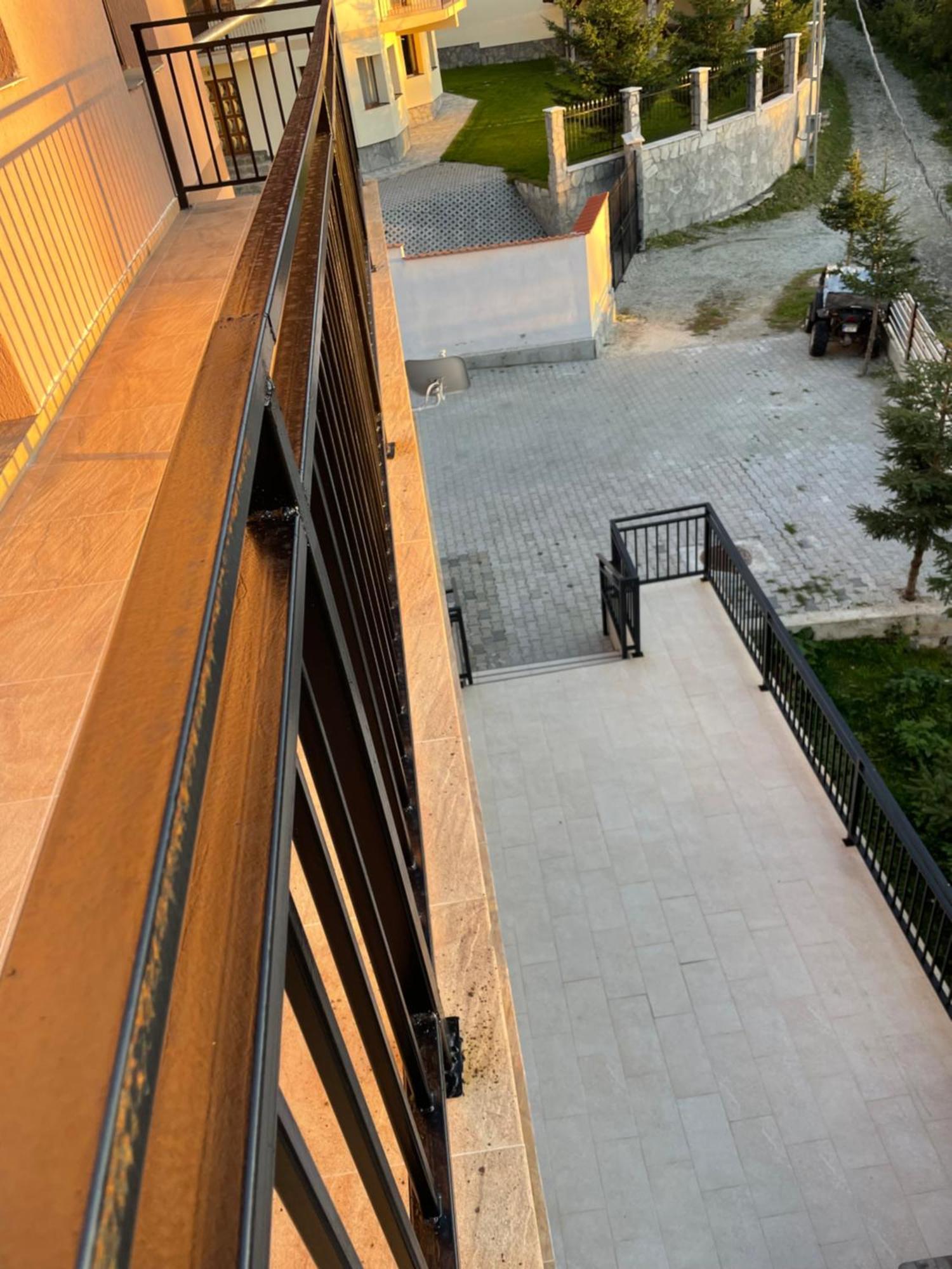 Pensiunea Joe Păltiniş Exteriör bild